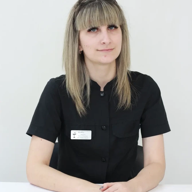 Фадеева Ксения Юрьевна - нарколог-психотерапевт высшей категории